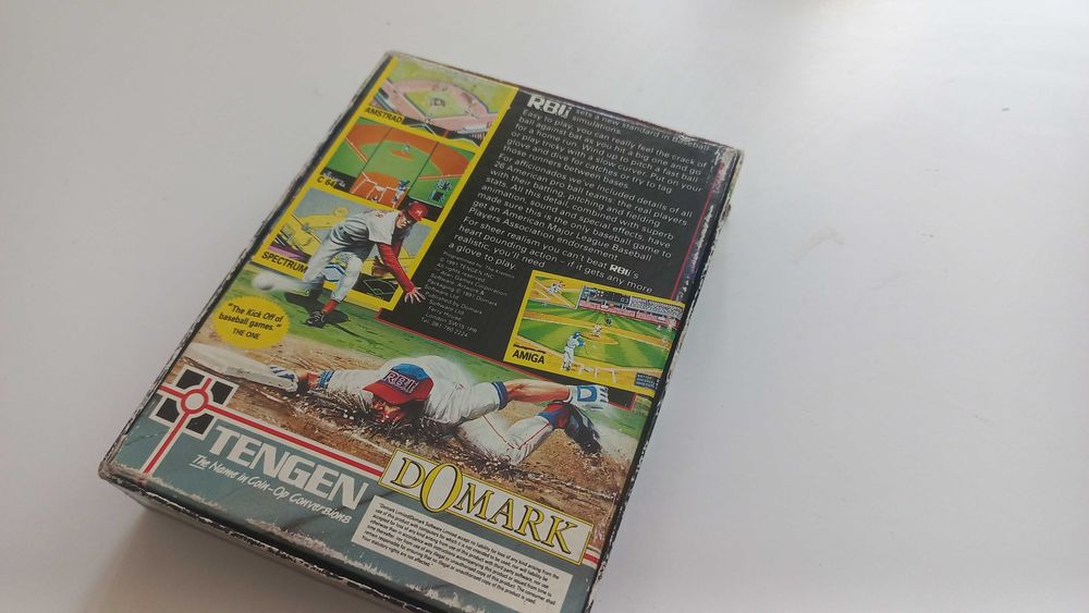 gra na Amstrada cpc 464 "RBI Baseball"