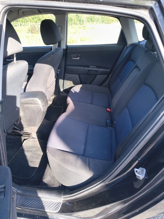 Ładną Mazda 3 1,6 B 2004r.