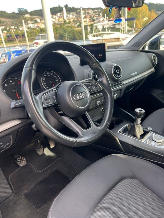 Audi A3 limousine 1.6 TDI