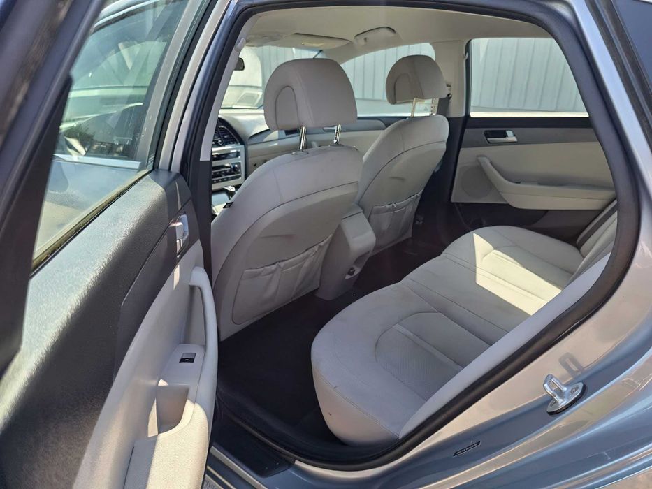 Hyundai Sonata      2017