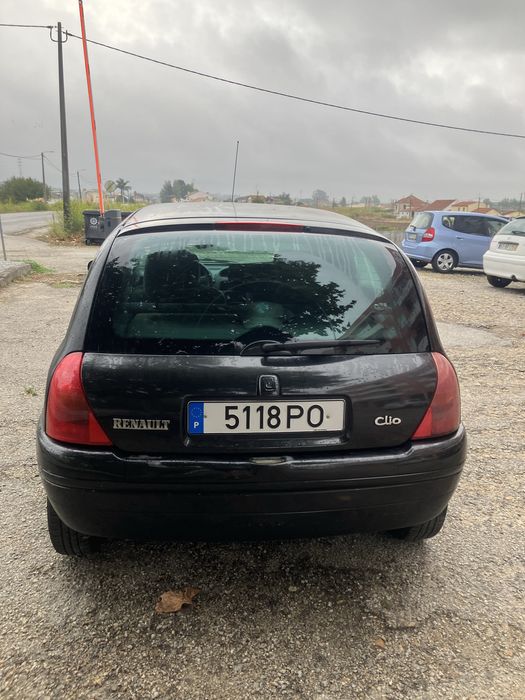 Renault Clio 2000