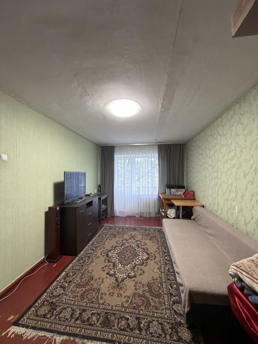 Продаж 2 кімн кв, центр, 3/5 цегл.буд