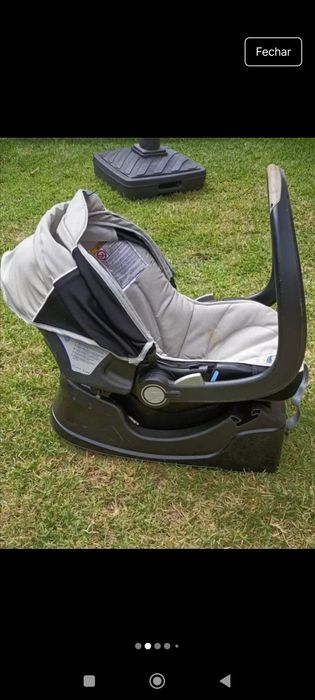 This "Chico" Car Seat with 2 Bases64584408168706121