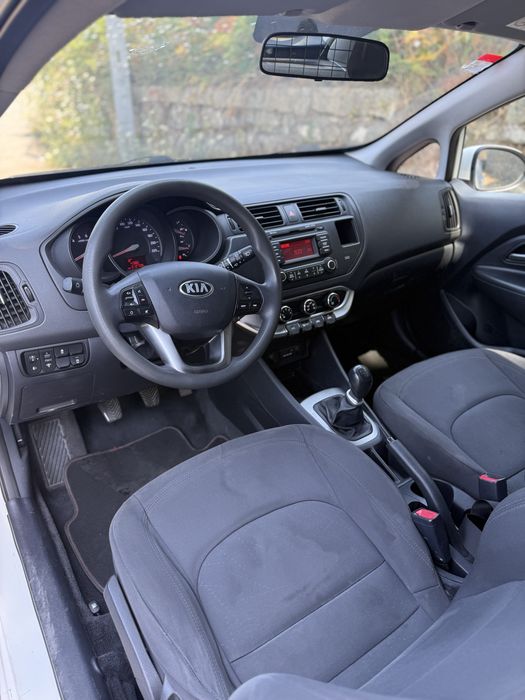 Kia rio 1.1 crdi comercial