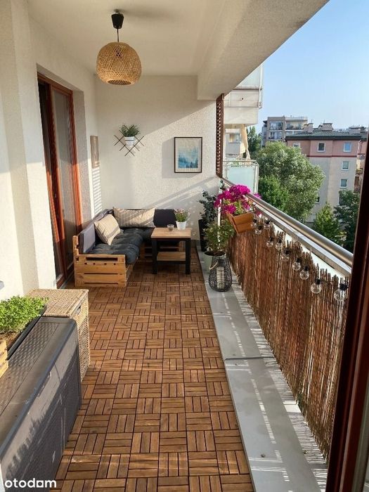 Znakomita lokalizacja, metro, 2pok., garaż, balkon, komórka lokatorska