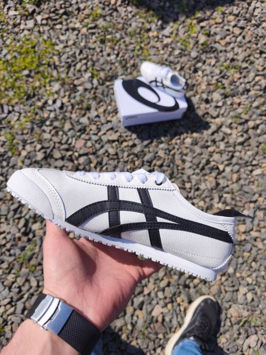 Asics Onitsuka Tiger White Black