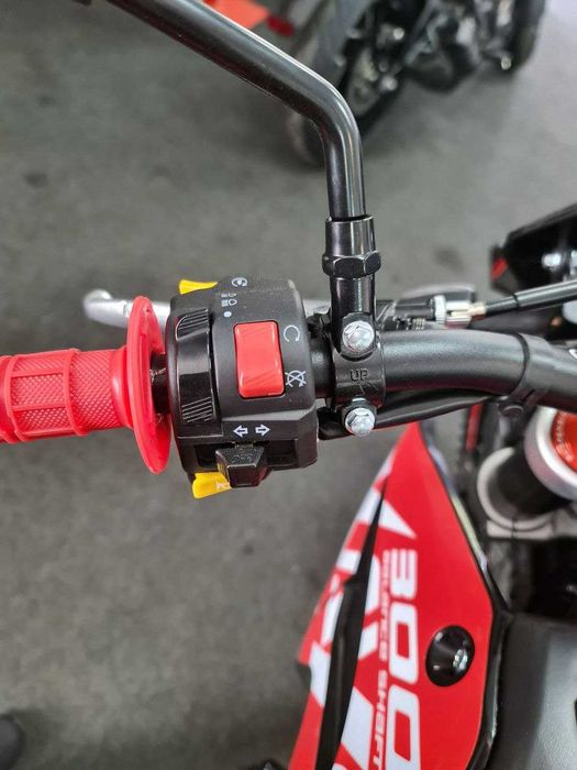 Мотоцикл Kayo T4 ROAD 300сс!