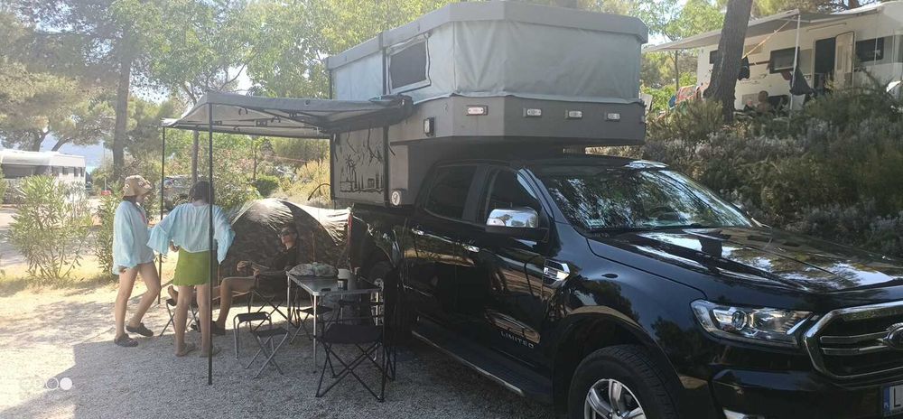 Zabudowa camper pickup kapsuła