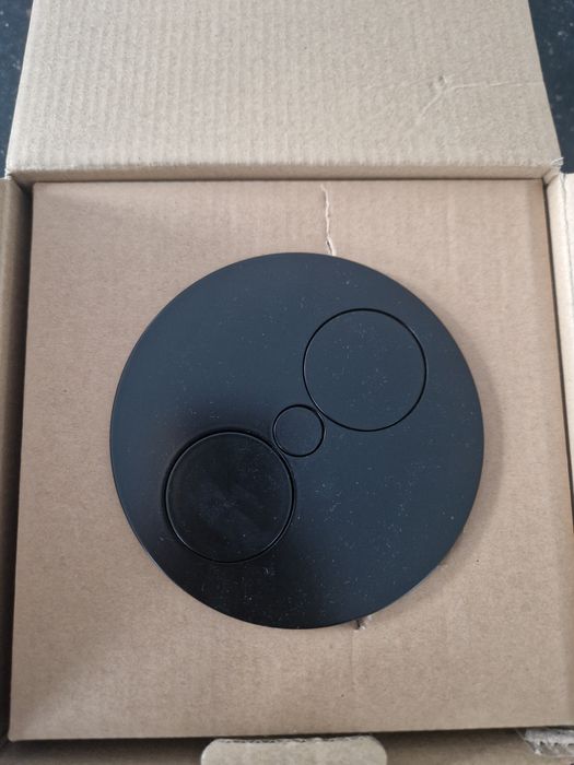 Gniazdo wpuszczane w blat  2x230V