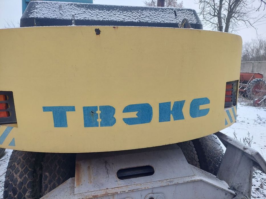 Экскаватор ТВЭКС ЕК-12