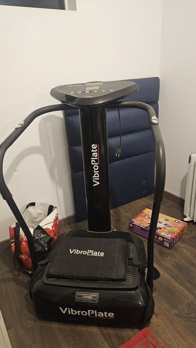 Vibroplate preta