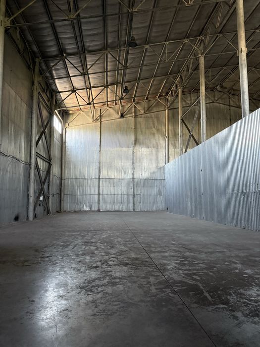 сдам складское помещение с рампой на Слободке, 500 кв.м