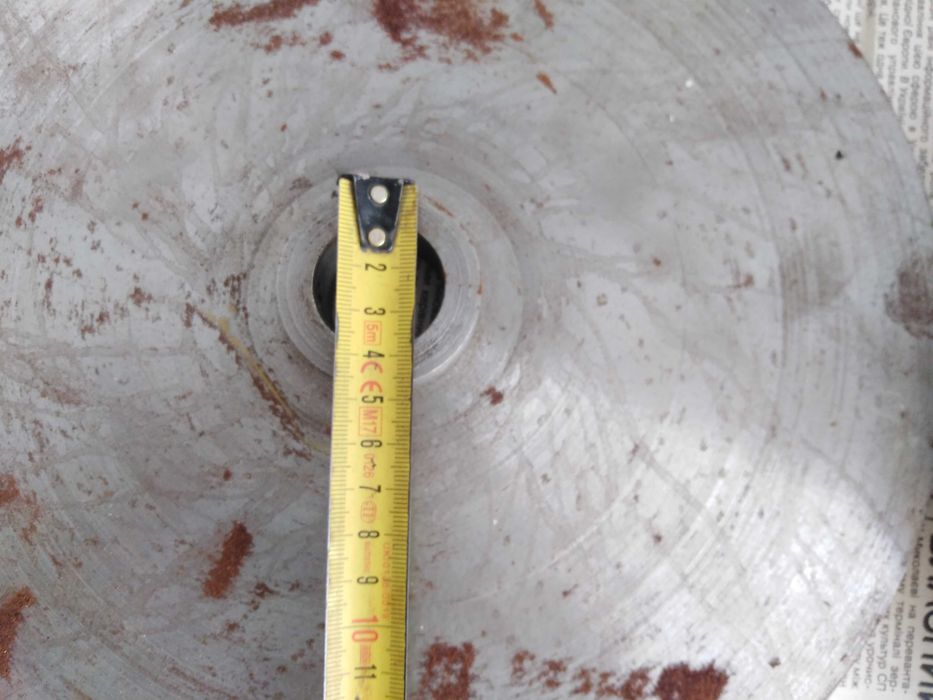 Металевий флянець, блін