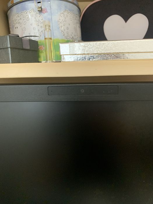 Монітор hp eliteDisplay s231d