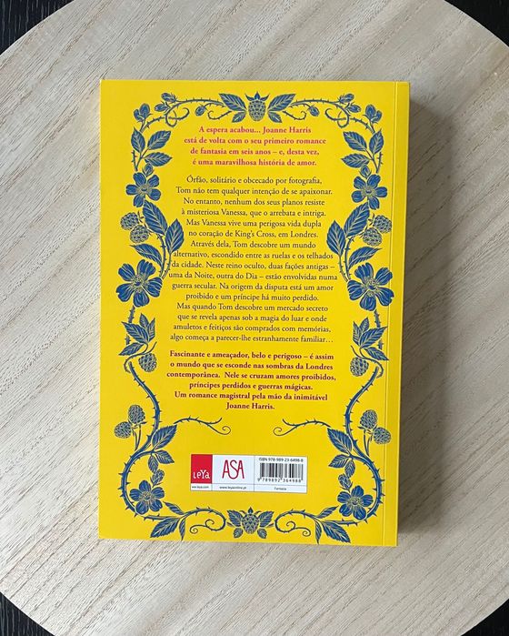Livro “O Mercado ao Luar”, Joanne Harris