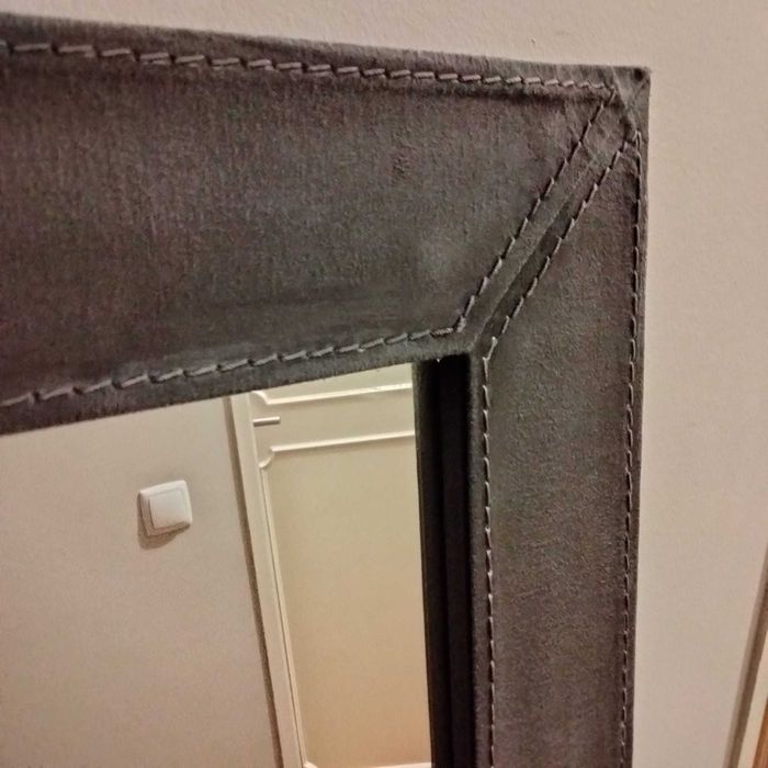 Espelho com moldura de Camurça (60cmX140cm)