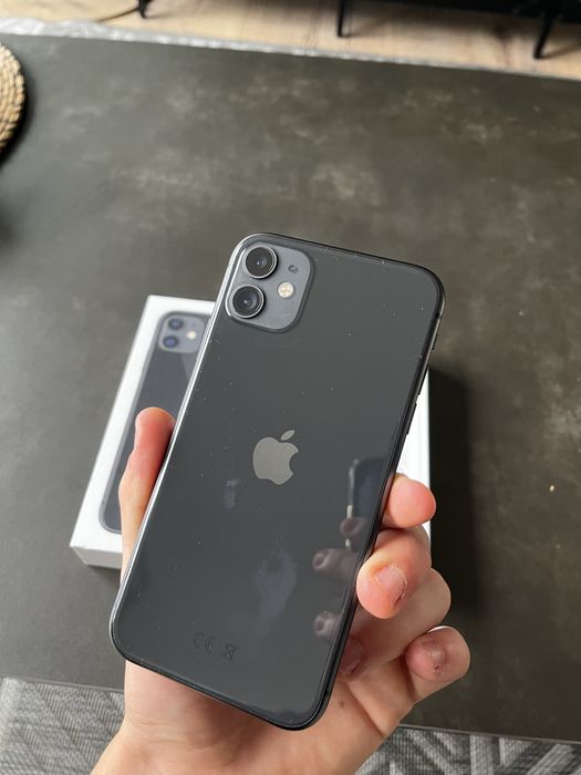 Iphone 11 64GB 74% baterii
