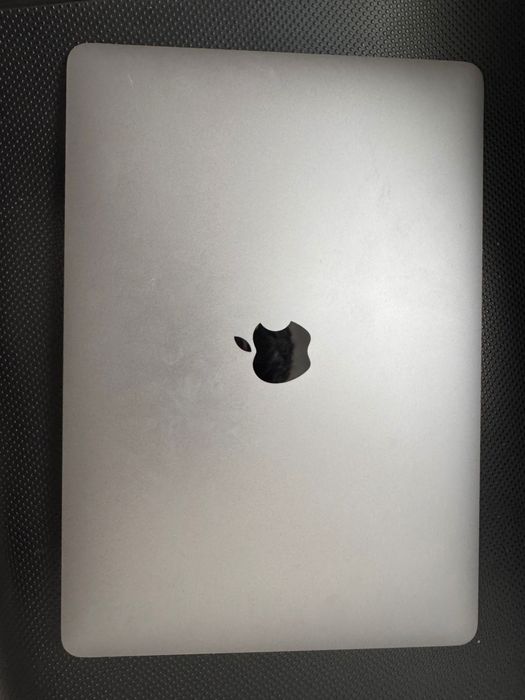 Apple MacBook Air M1 2020