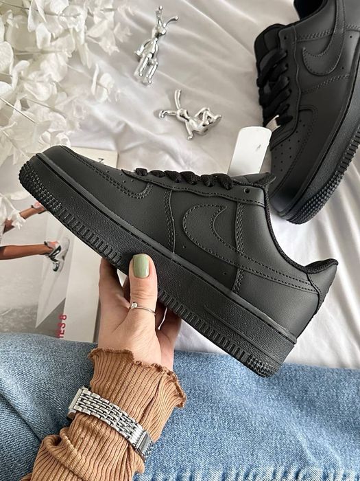 ІКросівки Кросівки Nike Air Force 1 натуральна шкіра