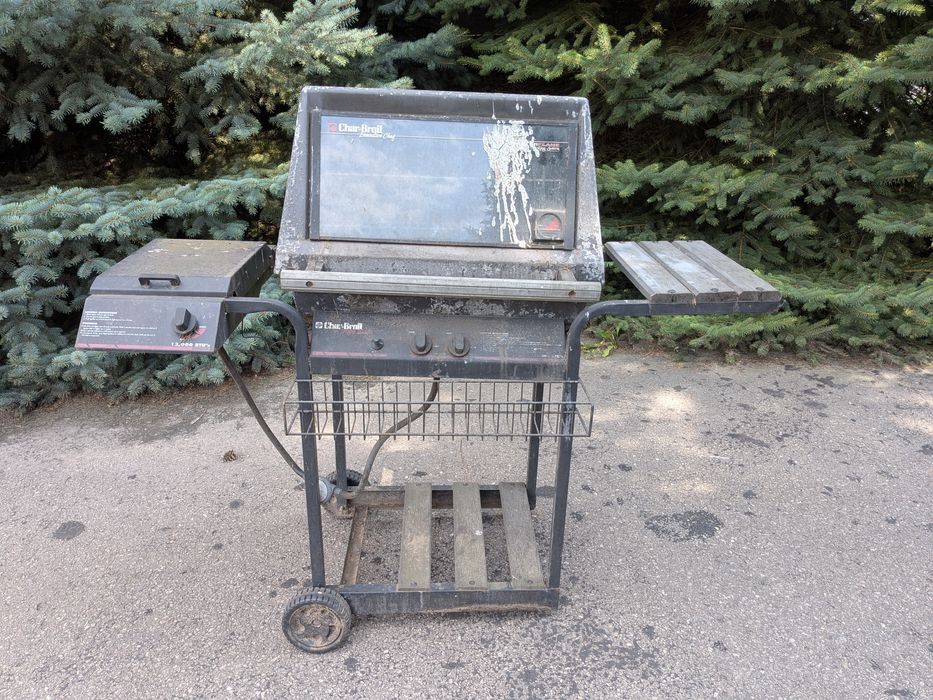 Char Broil Series 7000 amerykański grill gazowy