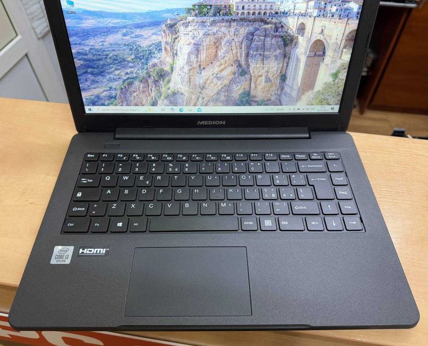 Німецький ноутбук Medion Intel Core i3/8gb/SSD256gb(Оплача Частинами)