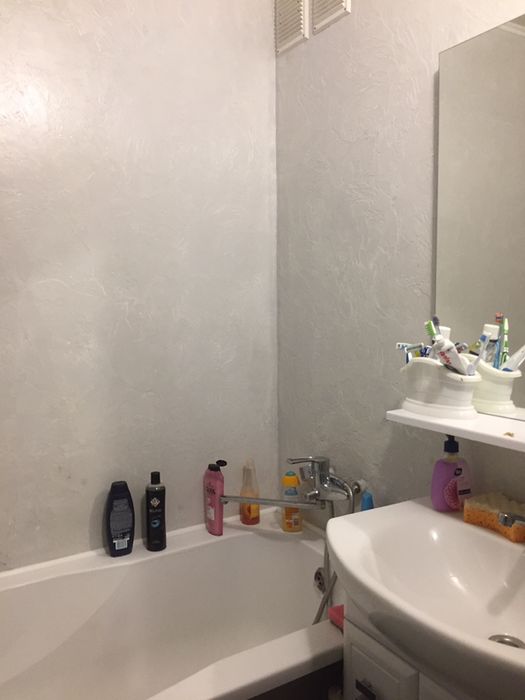 Продам 4  к. кв  7/10 ц. Богунія