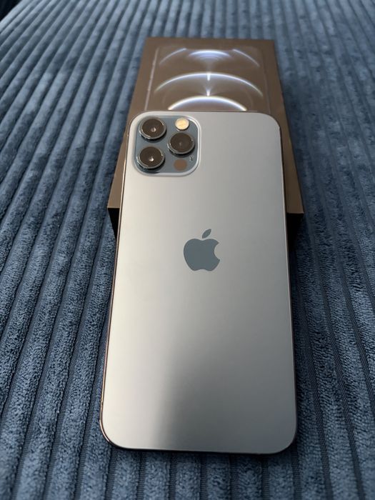 iPhone 12 Pro (POLECAM)