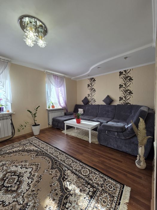 Продам чудовий будинок з ремонтом!