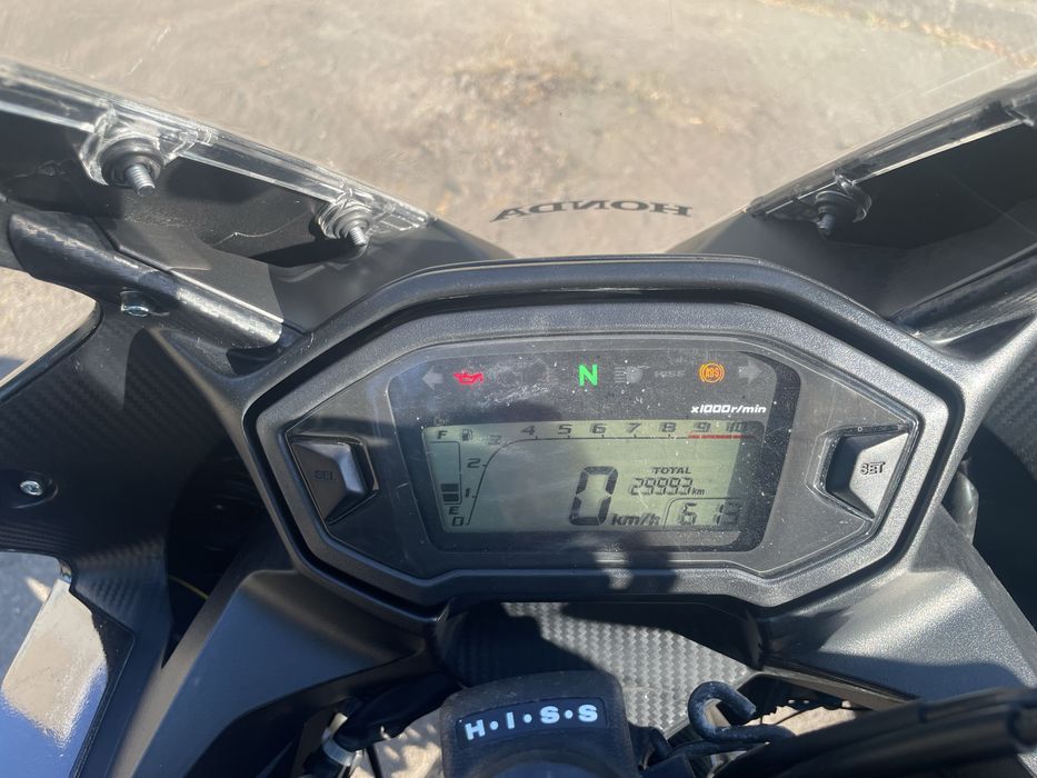 Продам Honda cbr 500r ABS СРОЧНО