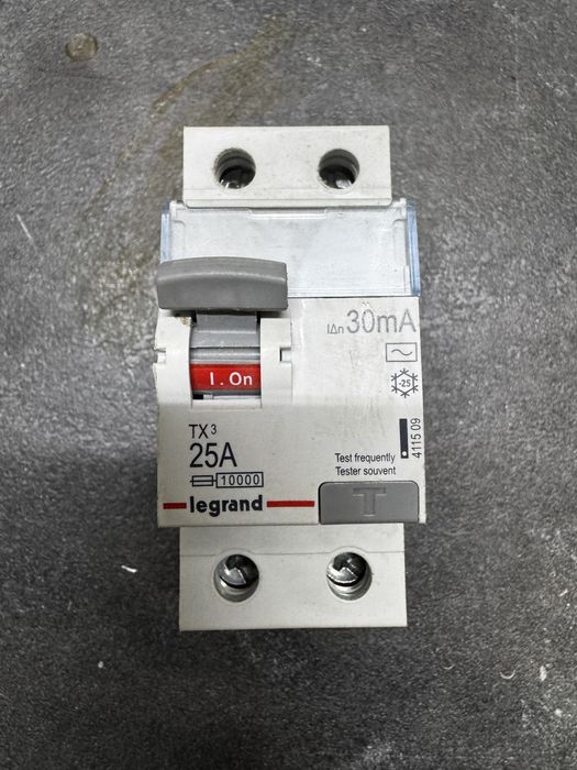 Wyłącznik różnicowoprądowy 2P 25A