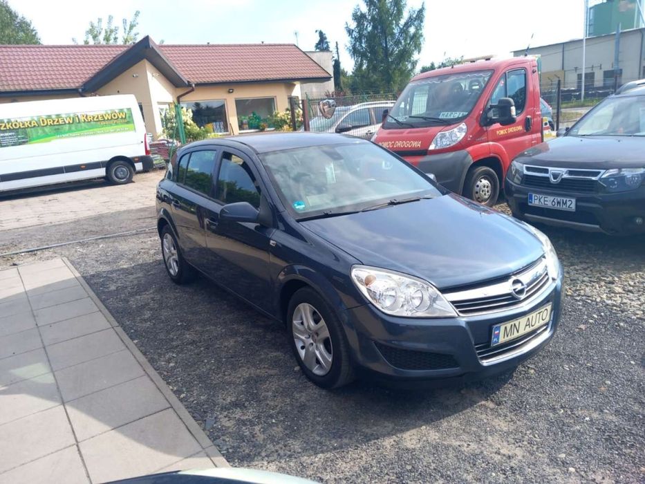 OPEL ASTRA H 1600 benzyna super stan