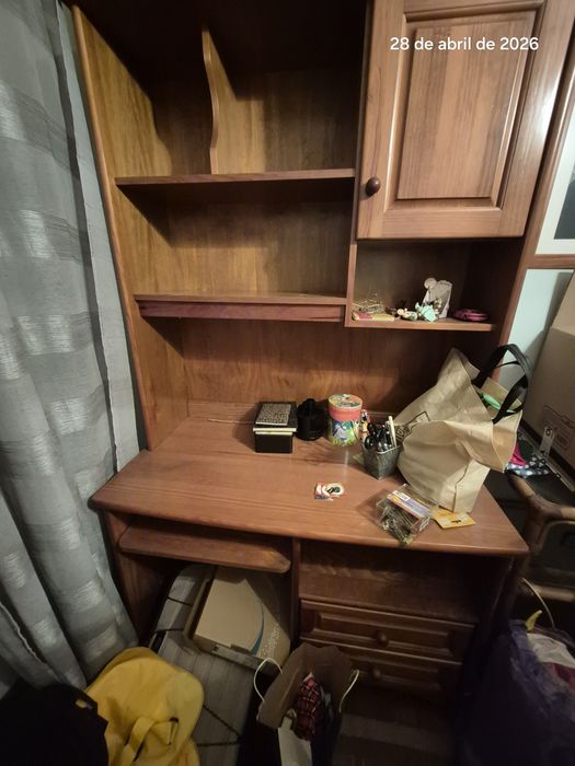Mobília de quarto pessoa só