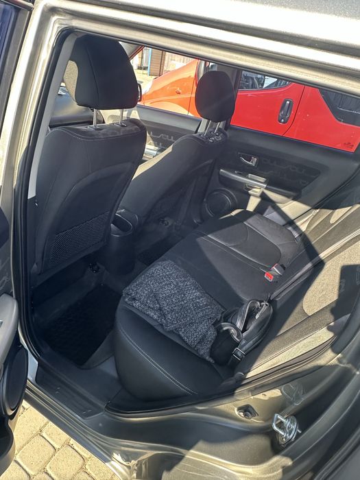 Kia Soul . 2012 рік  . 115000рідний пробіг