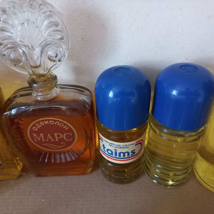 Одеколон и духи СССР от дзинтарс  и других фабрик