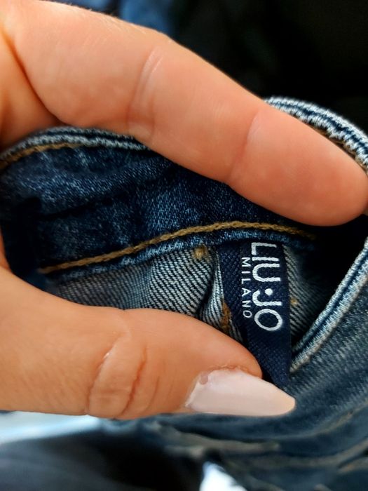 Oryginalne nowe spodnie jeansy damskie Liu Jo roz 27 M 38 guziki