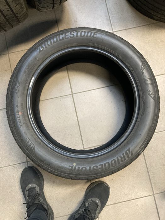 2x bridgestone 215/55 r18