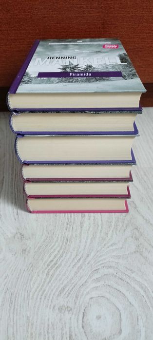 Mankell Powrót nauczyciela Piramida Mózg Wallander Pierwsze śledztwa