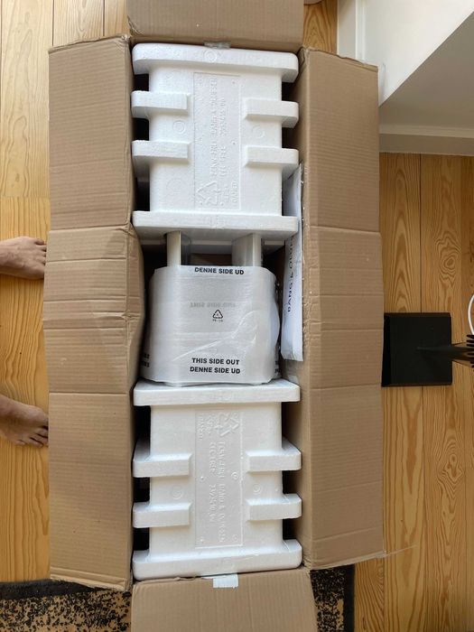 Bang & Olufsen BeoLab 12-3 – Com Stands de chão e Suportes de parede