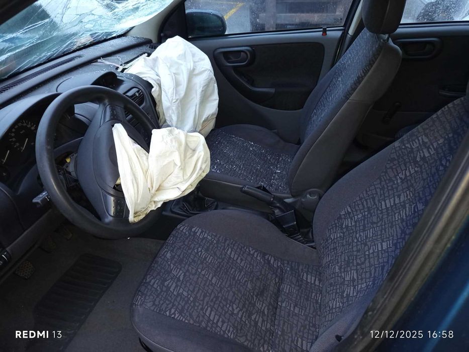 Para peças Opel Corsa C 1.2 ano 2002