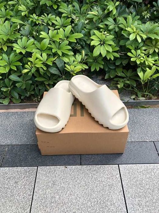 adidas Yeezy Slide Onyx R.39
