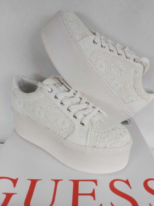 Nowe Sneakersy trampki GUESS plarforma ażur koronka 39 a320