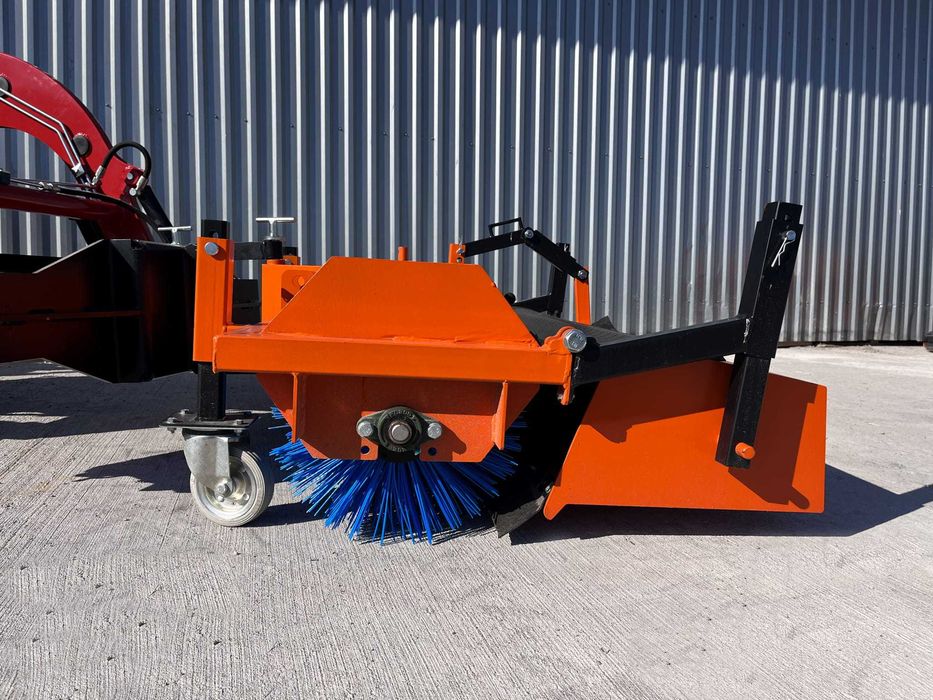 Zamiatarka odśnieżarka do ciągnika na TUZ WOM Hydrauliczna Dostawa 48H