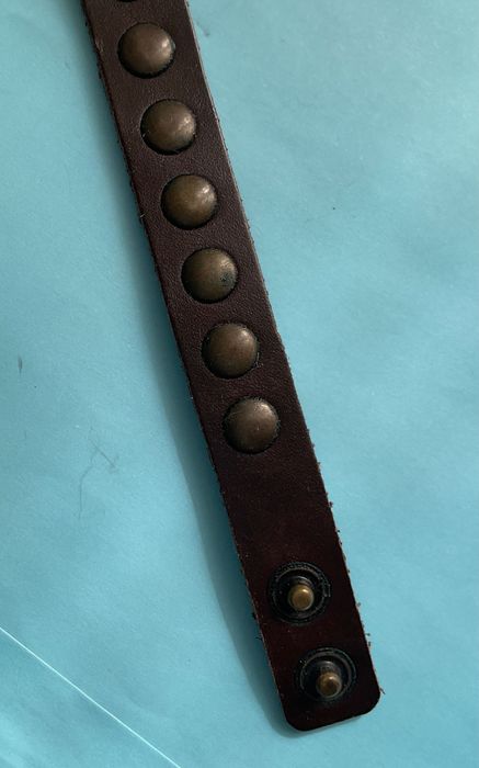 Pulseira em pele estilo gótico