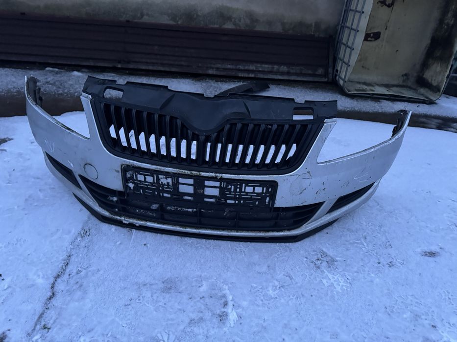 Передній бампер skoda fabia шкода  фабія 2