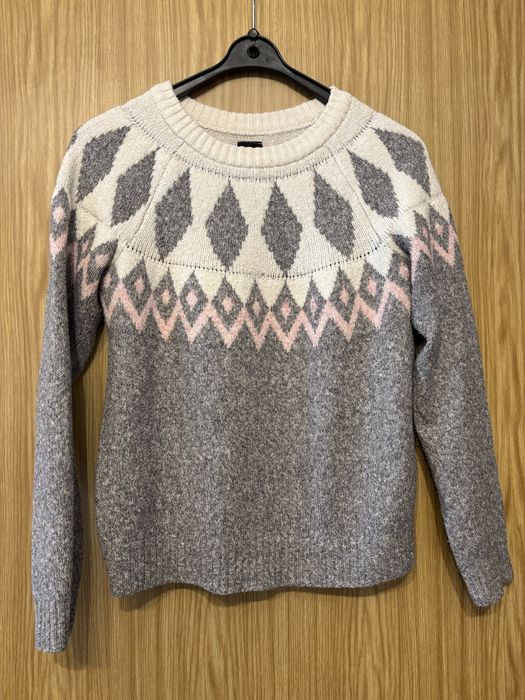 Ciepły zimowy sweter z wzorem vintage XS S