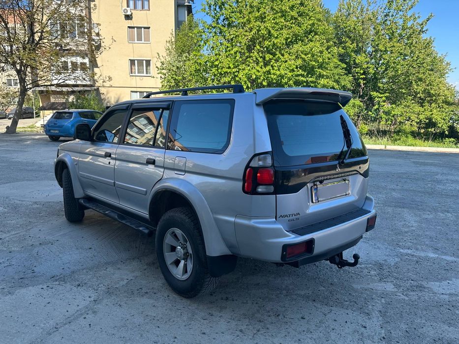 Mitsubishi Nativa