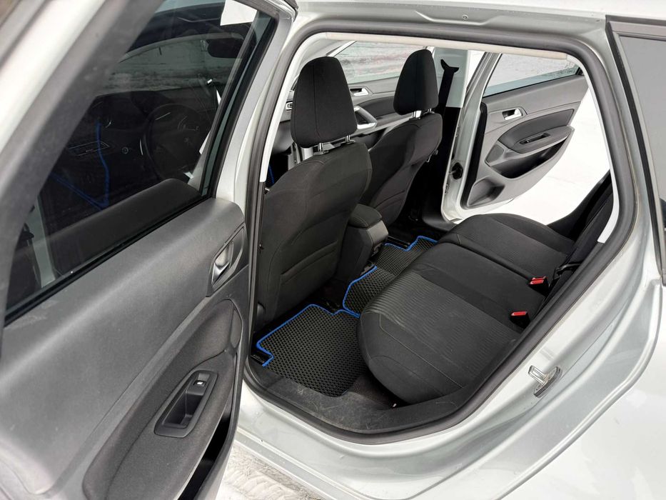 Peugeot Пежо 308 SW 2016