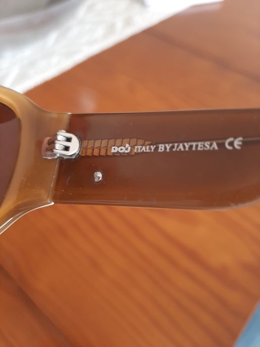 Oculos de sol como novos