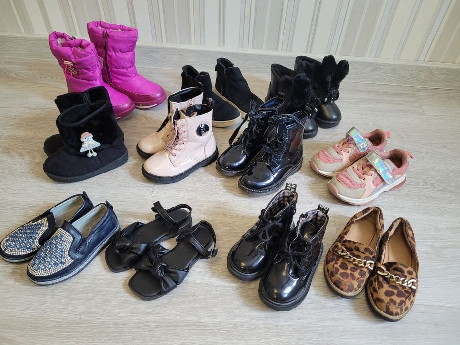 Ботинки, сапоги, мокасины, босоножки, кроссовки, угги.,балетки.