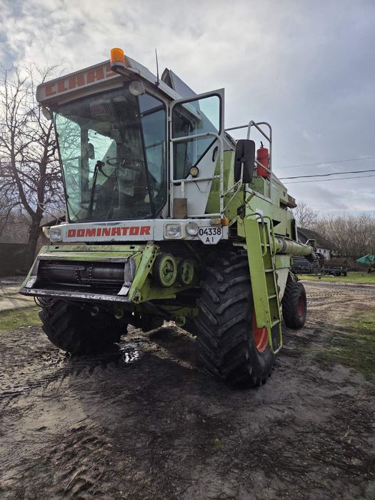 Комбайн CLASS Dominator 108